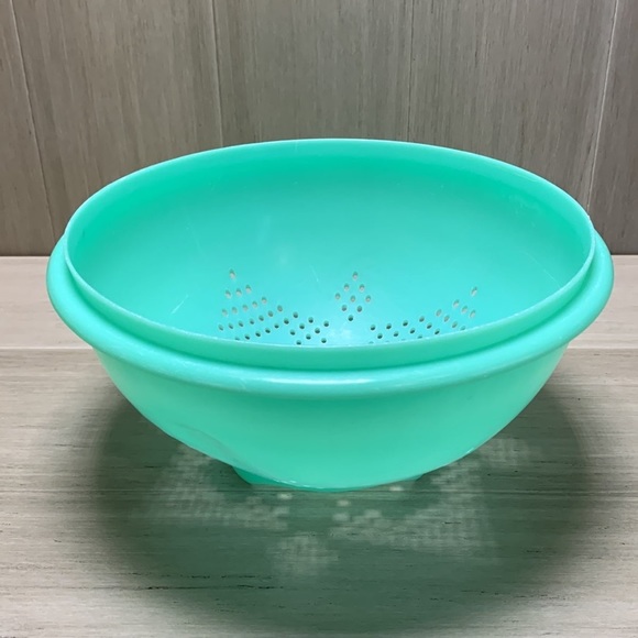 Tupperware Kitchen Vintage Tupperware Colander Strainer Bowl